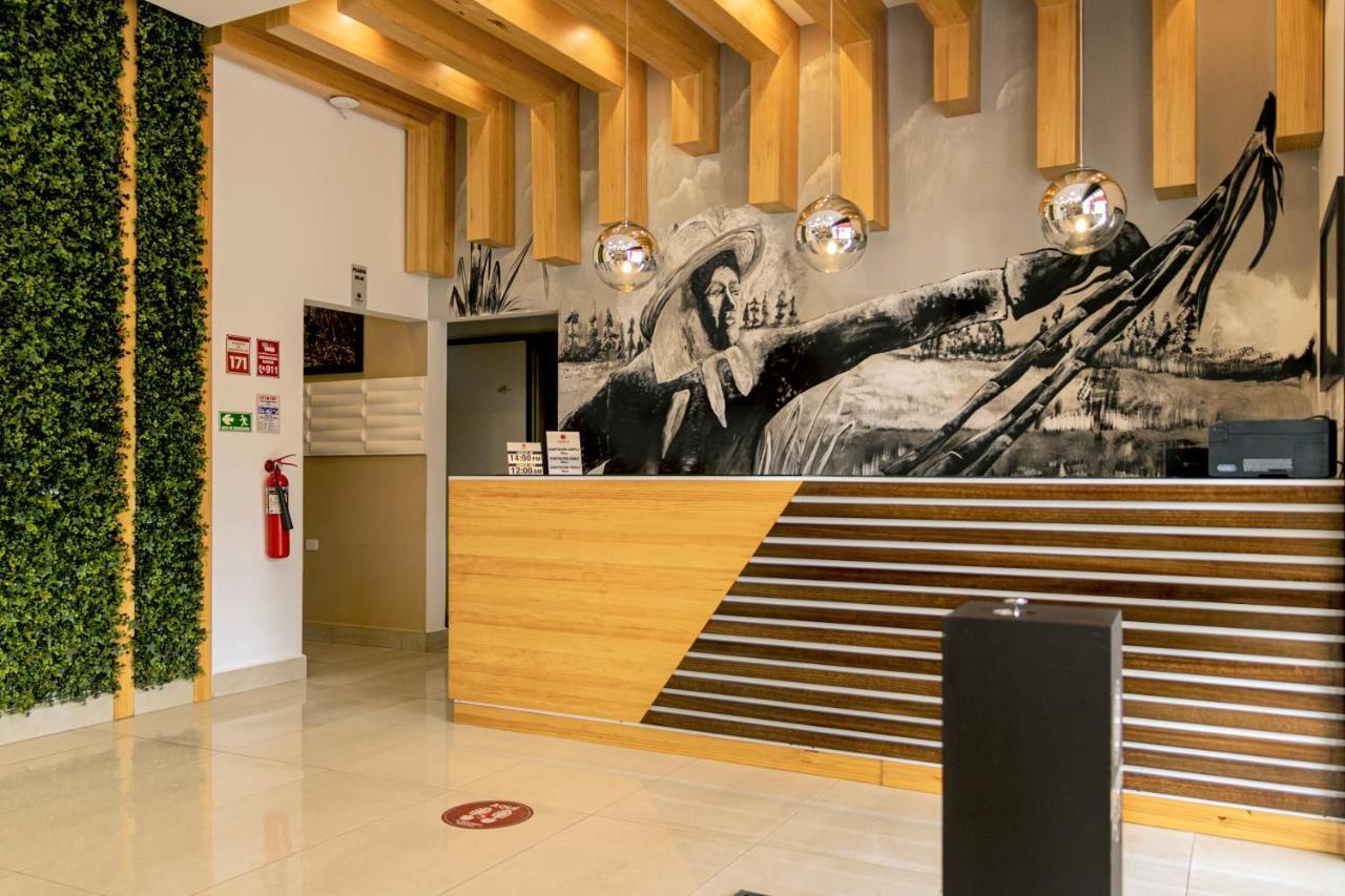 Zafra'S Hotel La Troncal Ngoại thất bức ảnh