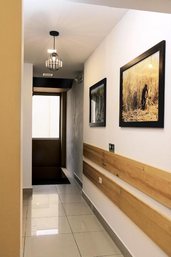 Zafra'S Hotel La Troncal Ngoại thất bức ảnh